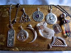 Amuleti e talismani